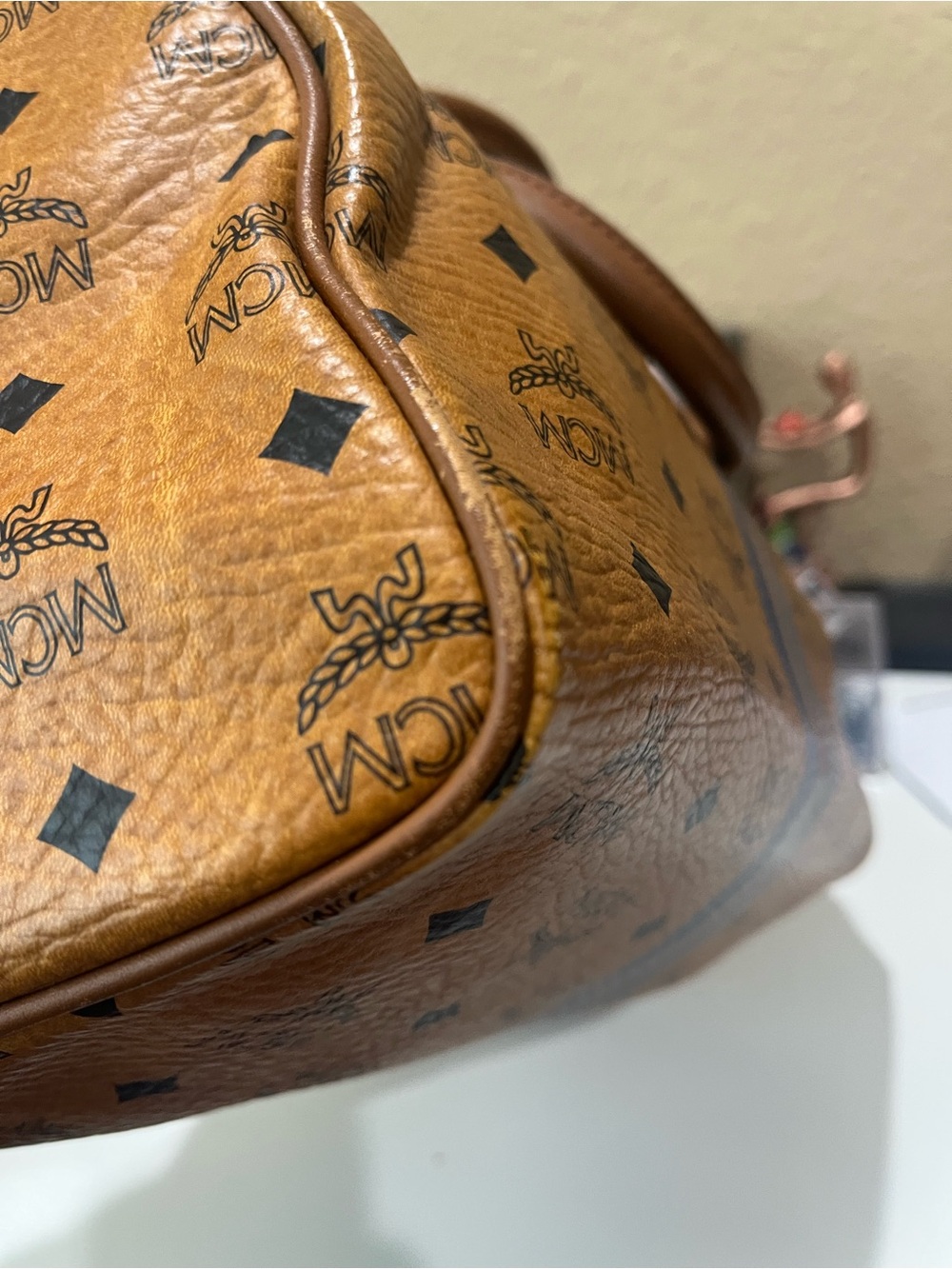 MCM COGNAC VISETOS BOSTON BAG a WITH DOG CHARM - Picture 9 of 15